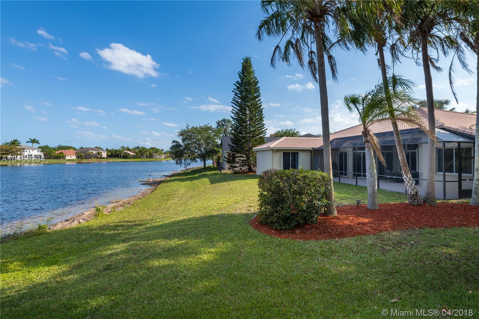 OAKBROOK - Residential