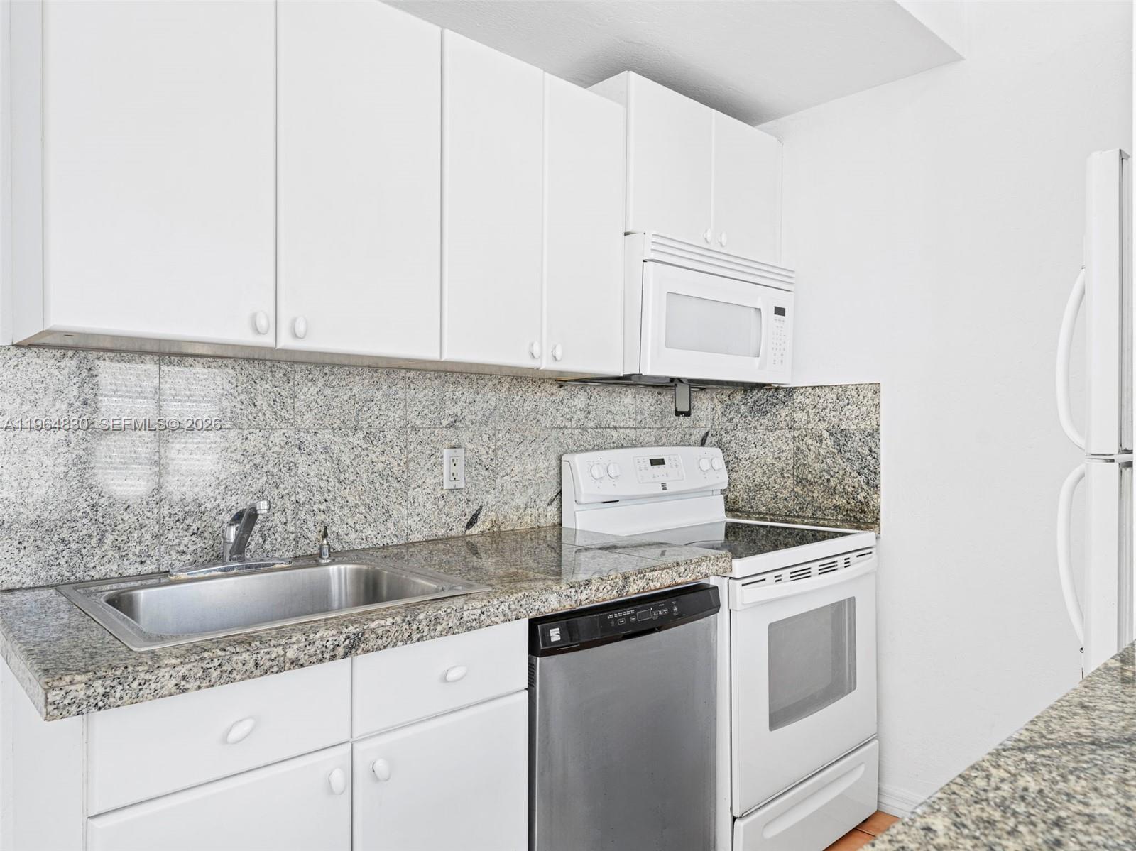 PENN PLAZA CONDO - Residential