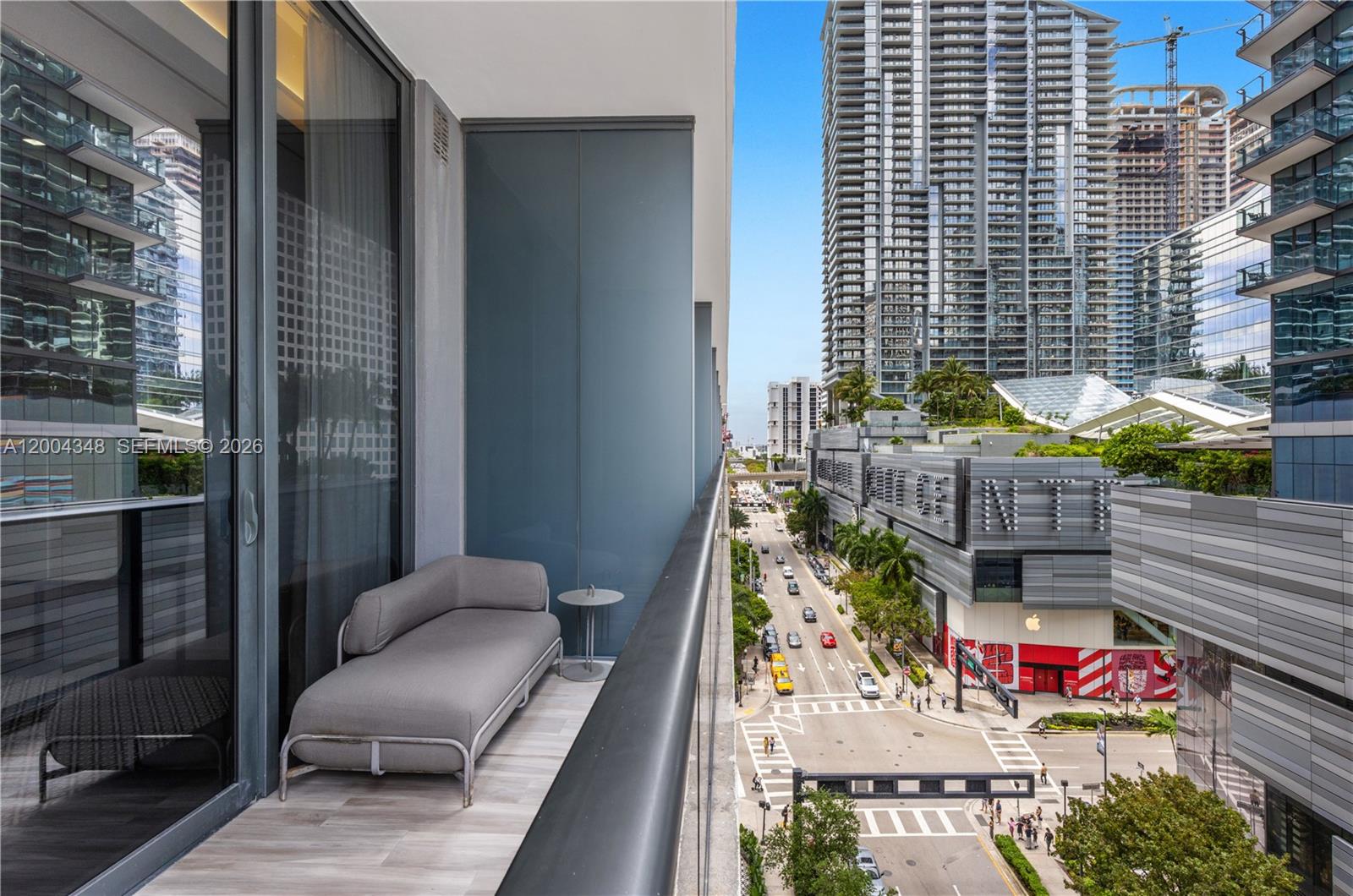 801 SMA DESIGNER SUITES C - Residential