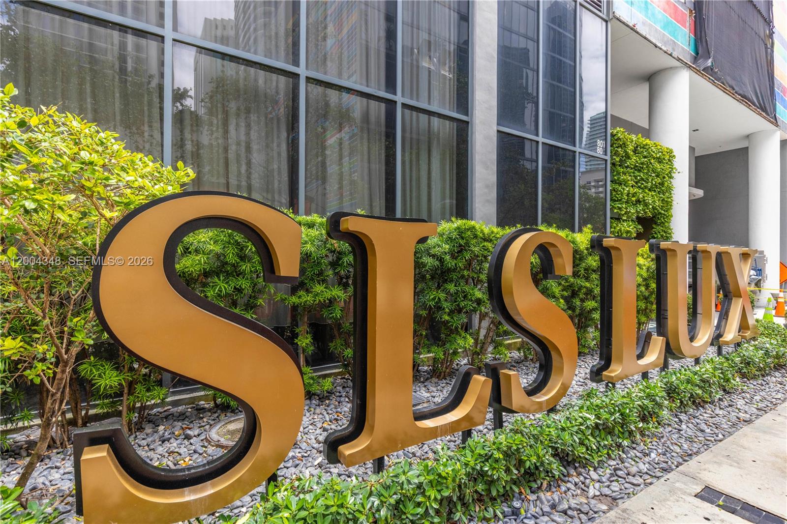 801 SMA DESIGNER SUITES C - Residential