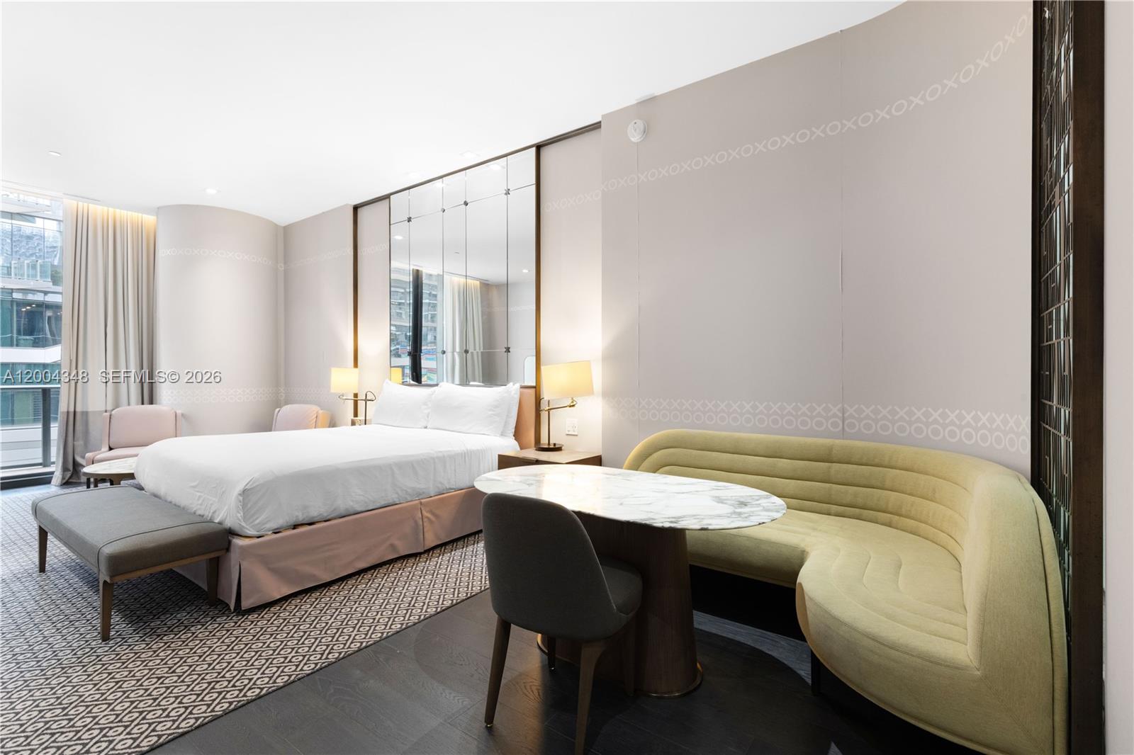 801 SMA DESIGNER SUITES C - Residential