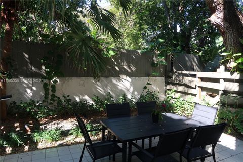 3034 SW 27th Ave 4 Miami FL 33133