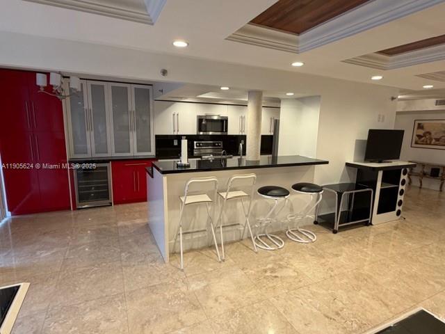 WINSTON TOWERS 600 CONDO - Residential Lease