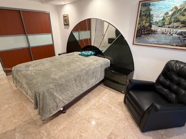 WINSTON TOWERS 600 CONDO - Residential Lease