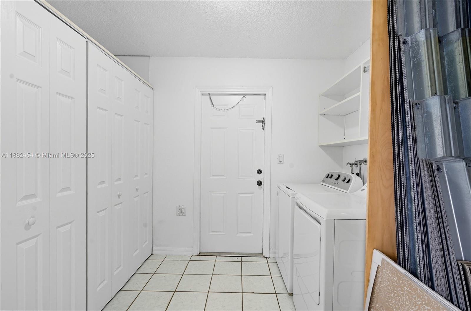 DRIFTWOOD ESTATES NO 2 - Residential