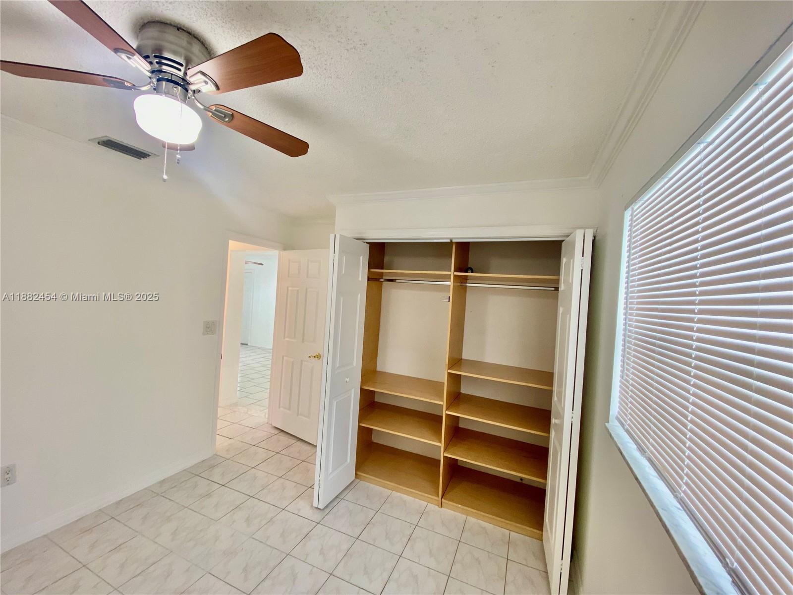 DRIFTWOOD ESTATES NO 2 - Residential