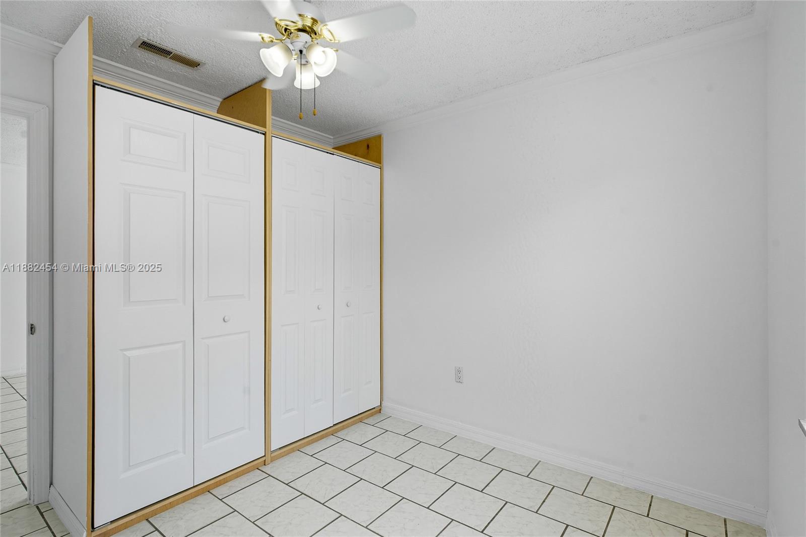 DRIFTWOOD ESTATES NO 2 - Residential