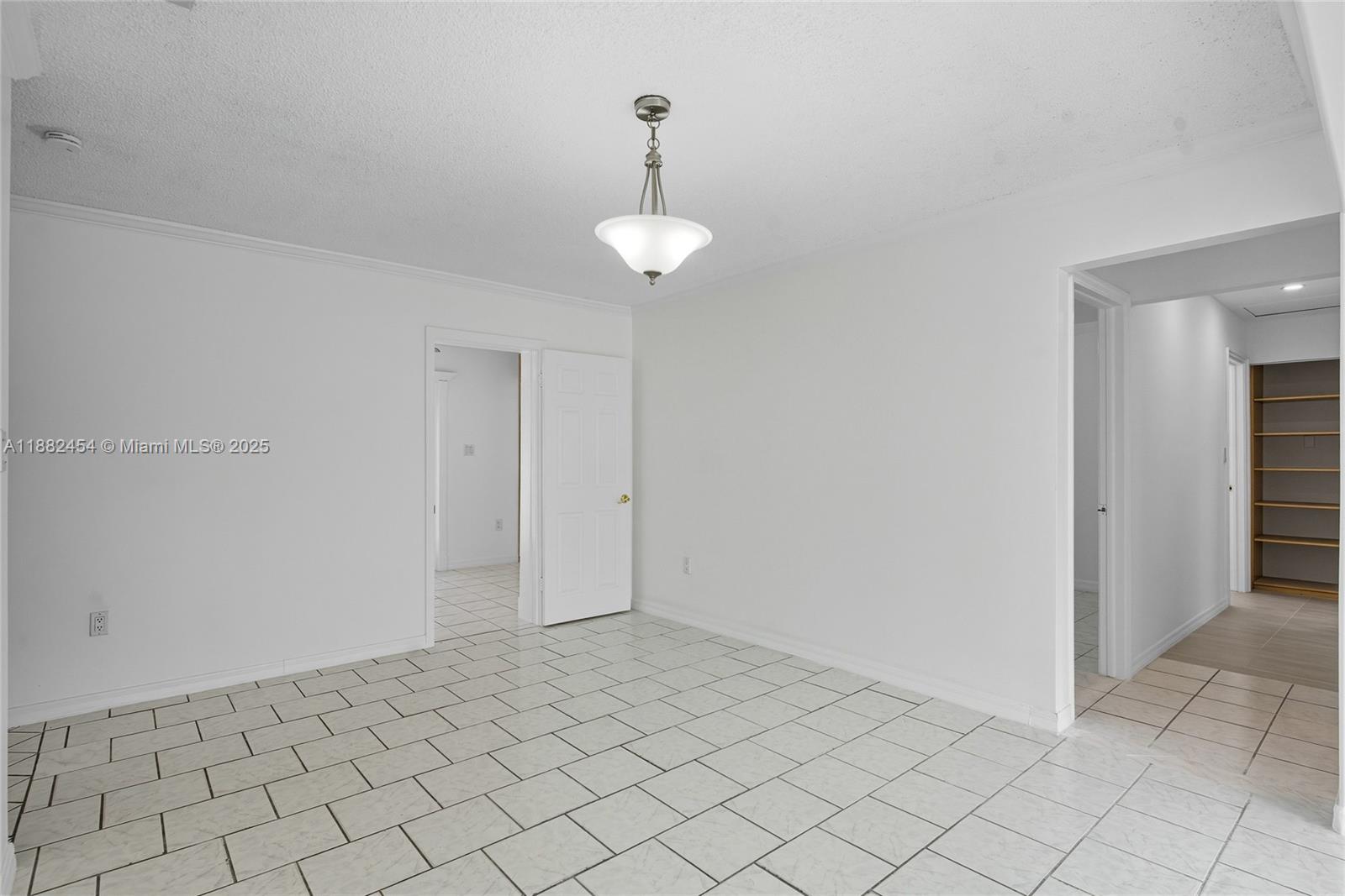 DRIFTWOOD ESTATES NO 2 - Residential