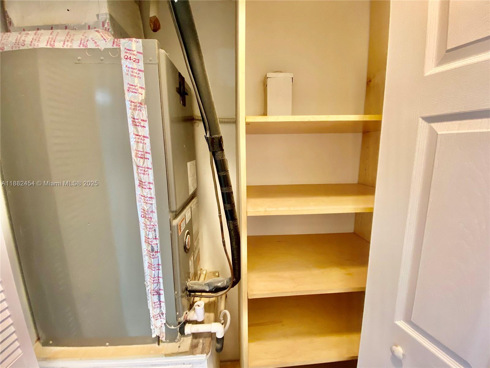 DRIFTWOOD ESTATES NO 2 - Residential