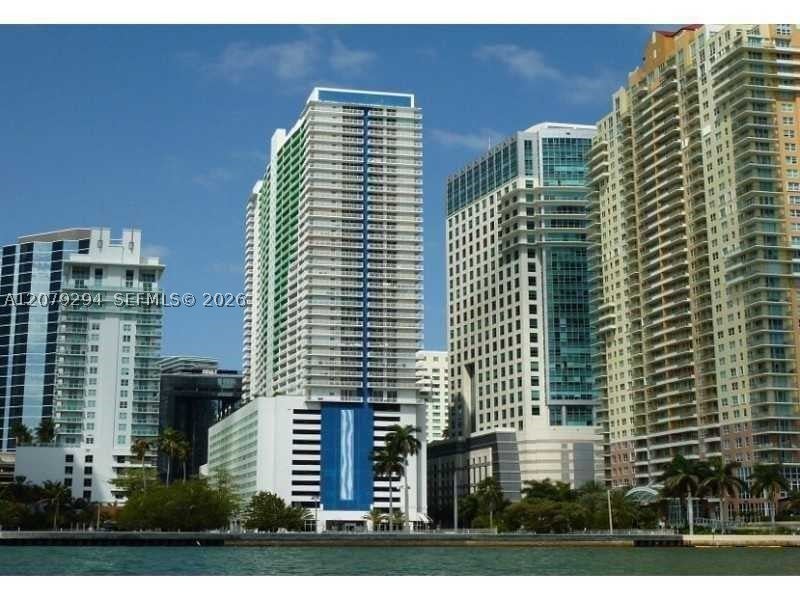 1200 Brickell Bay Dr 2303