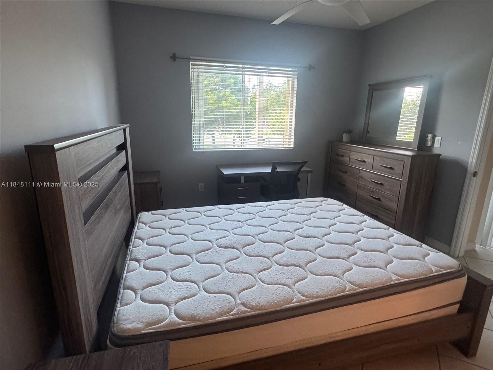 UNIVERSITY PARC RESIDENCE - Residential Lease