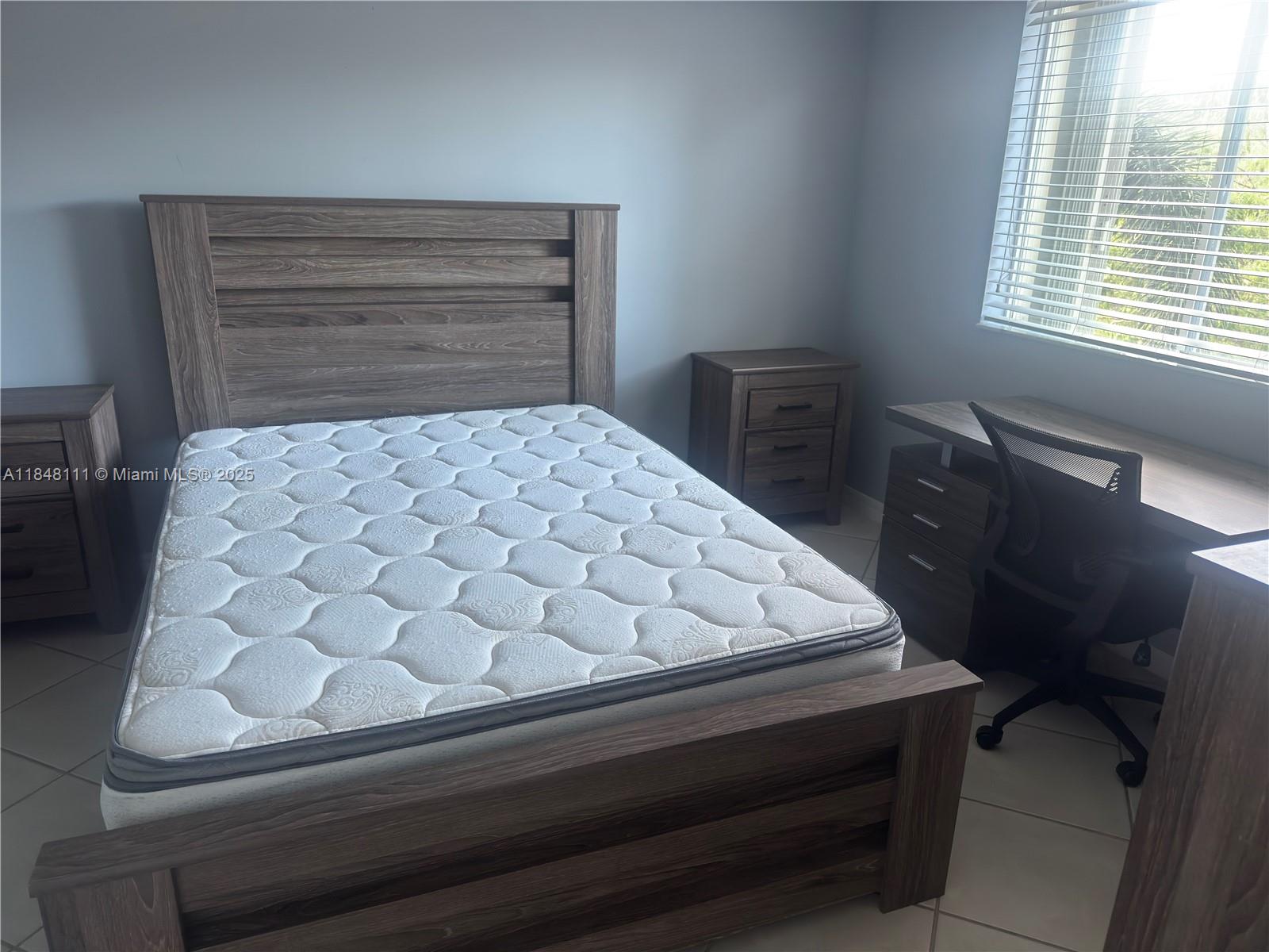 UNIVERSITY PARC RESIDENCE - Residential Lease
