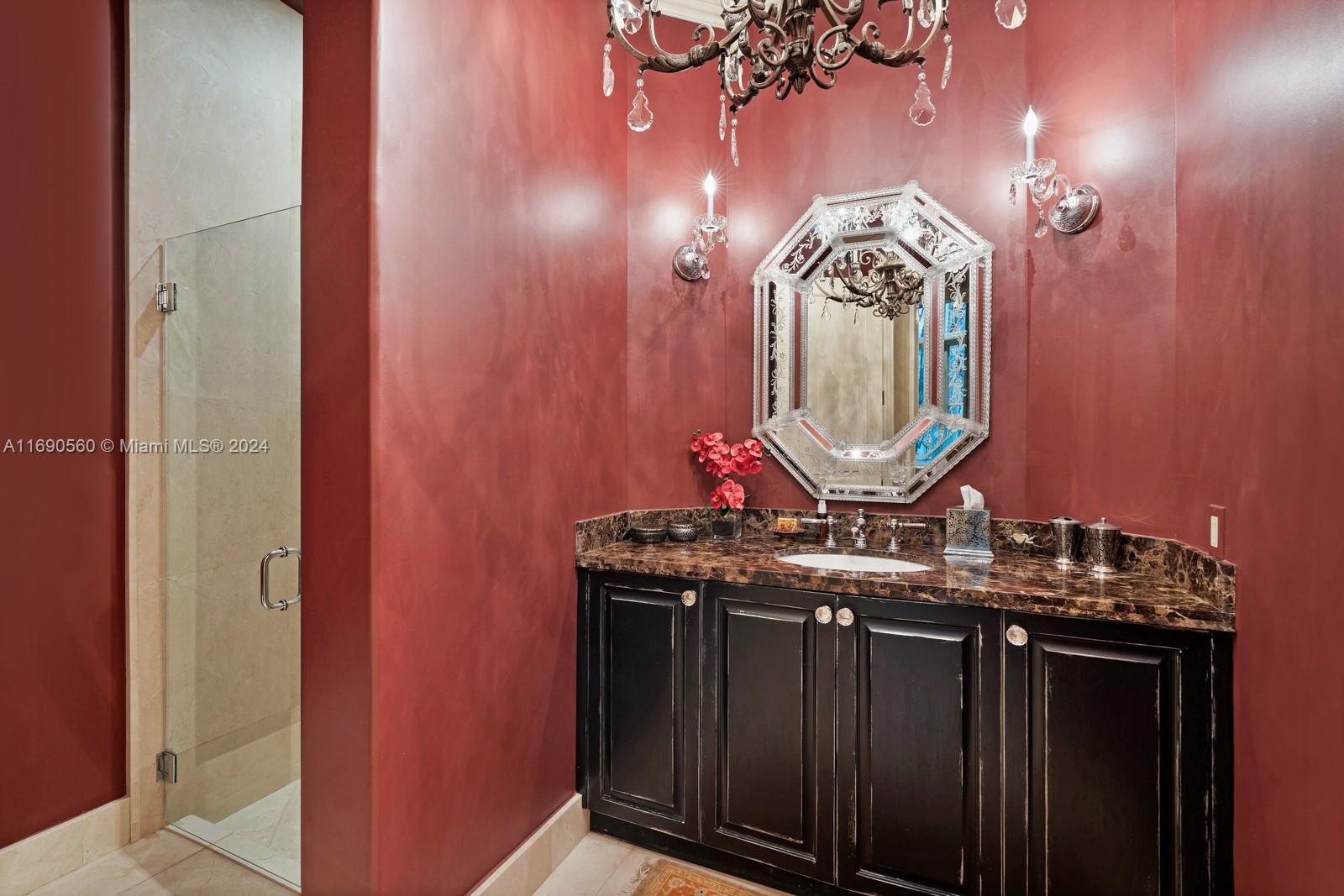 LINDISFARNE ON FISHER ISL - Residential