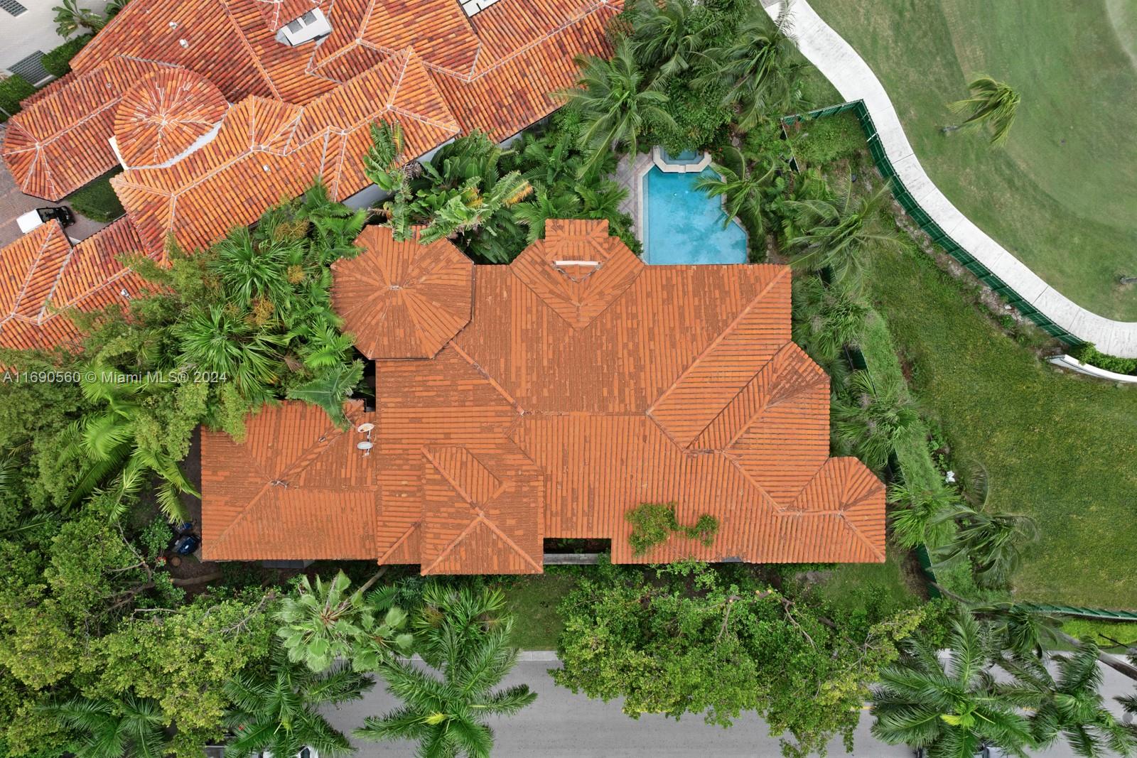 LINDISFARNE ON FISHER ISL - Residential