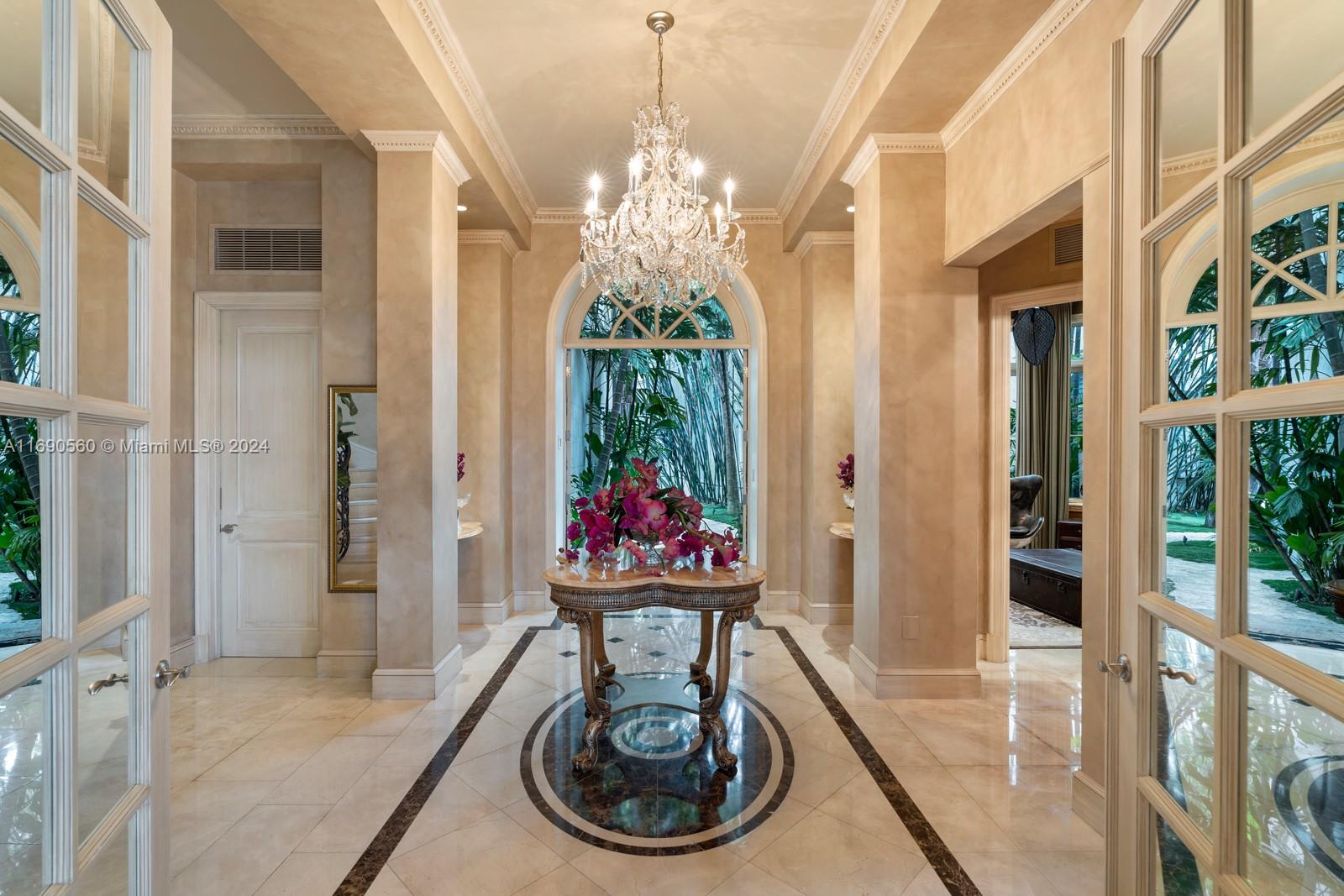 LINDISFARNE ON FISHER ISL - Residential