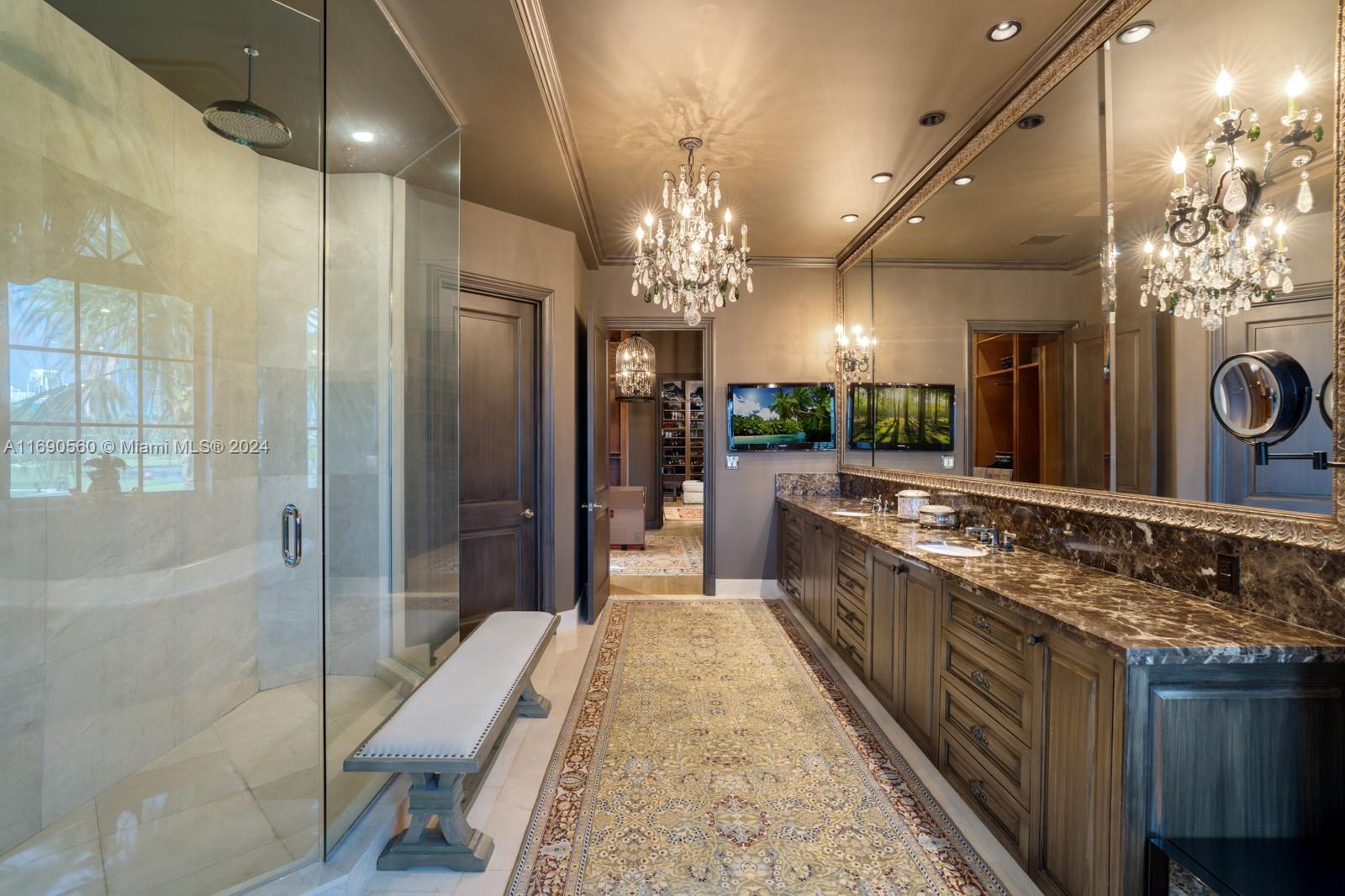 LINDISFARNE ON FISHER ISL - Residential