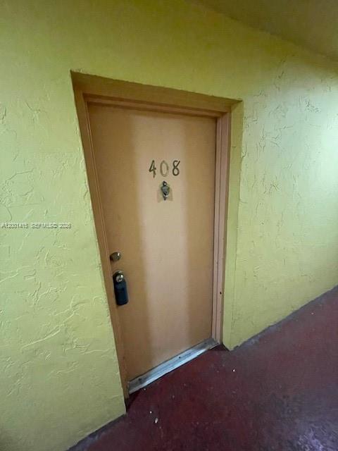 LAS ESTRELLAS CONDO - Residential Lease