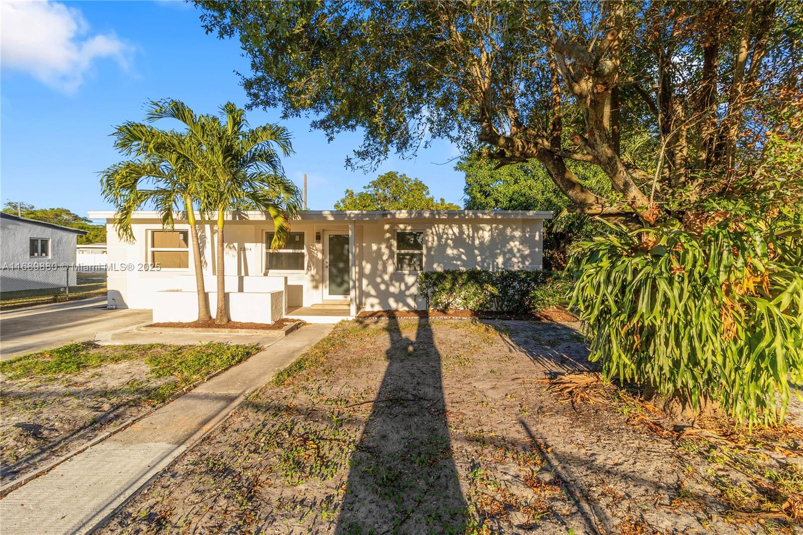 LAUDERDALE MANORS AMD PLA - Residential
