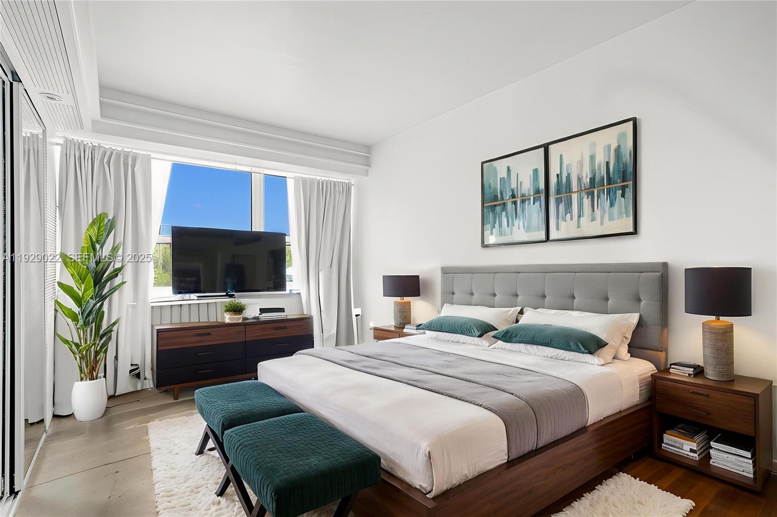 CHARTER CLUB CONDO - Residential