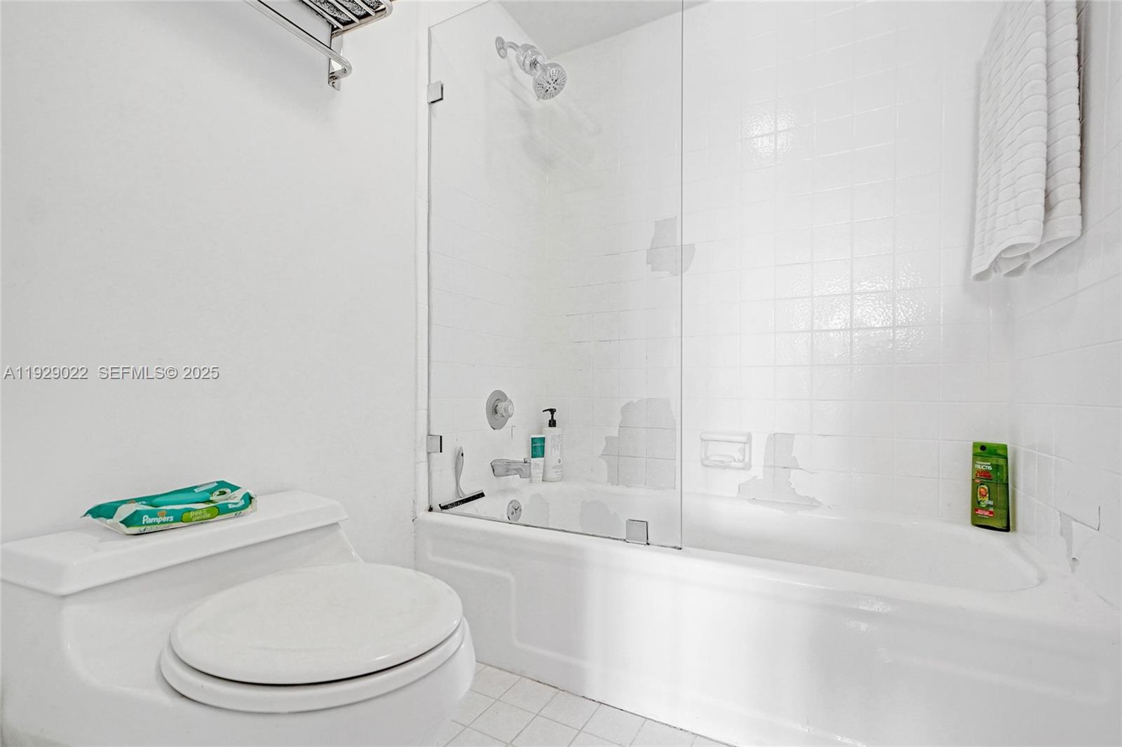 CHARTER CLUB CONDO - Residential