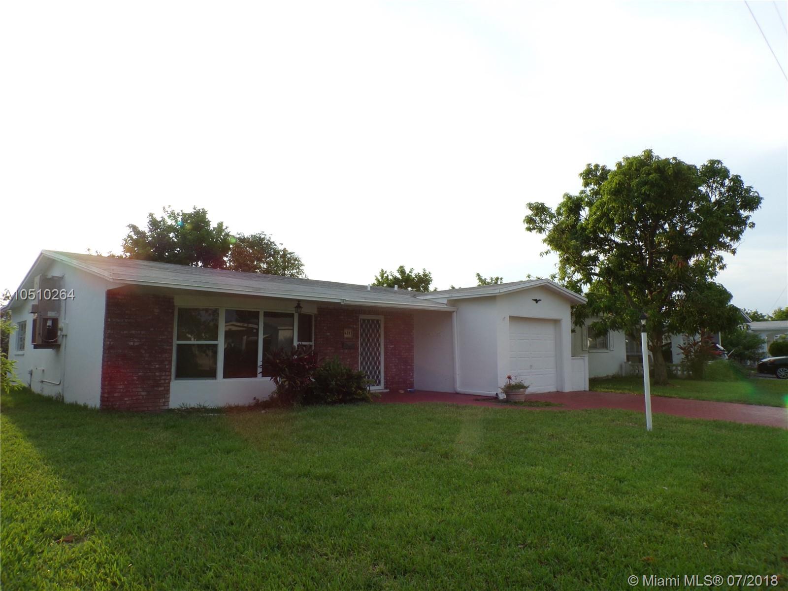 OAKLAND VILLAS - Residential