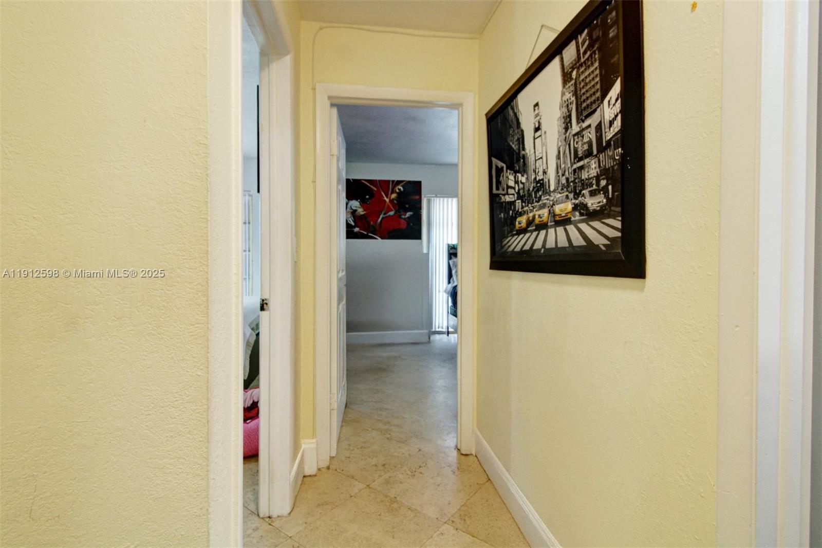 HOLLYWOOD GARDENS CONDOMI - Residential