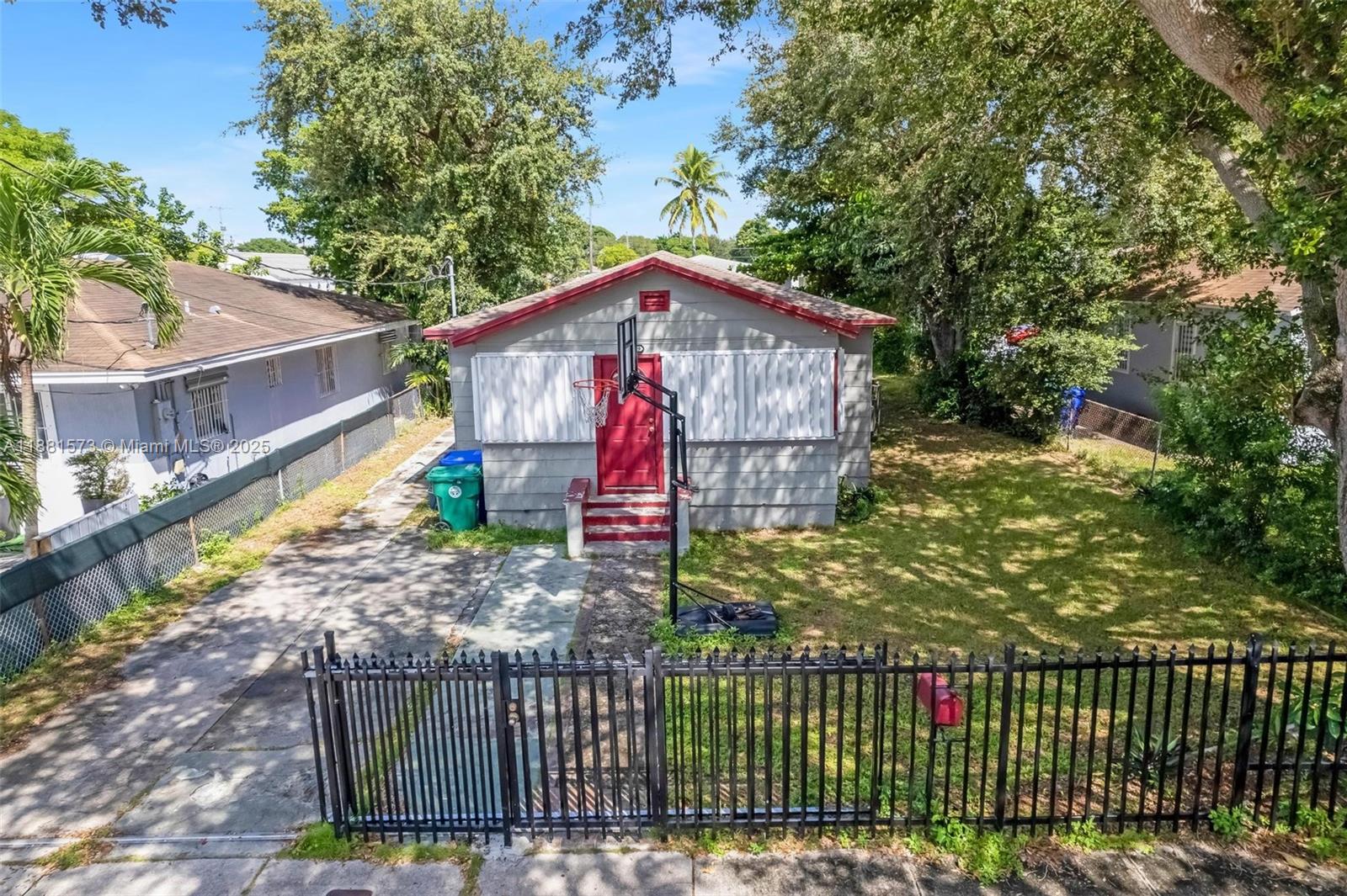 LIBERTY CITY HOMESITES - Residential