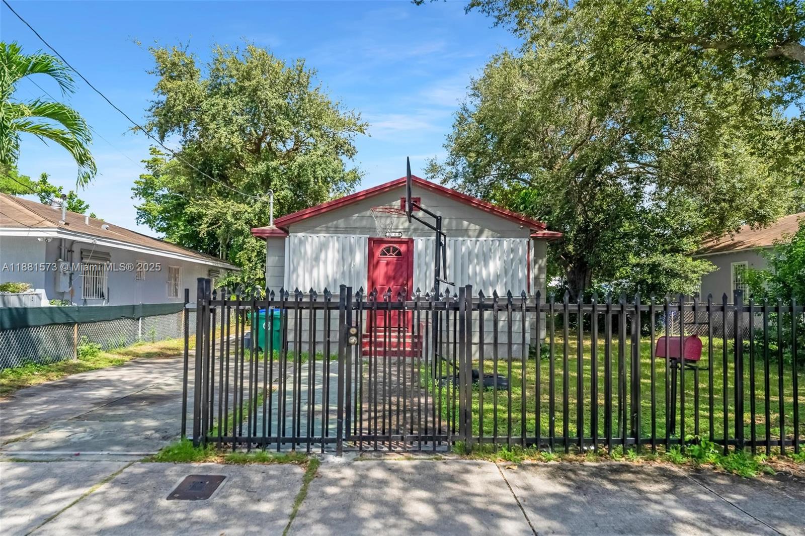 LIBERTY CITY HOMESITES - Residential