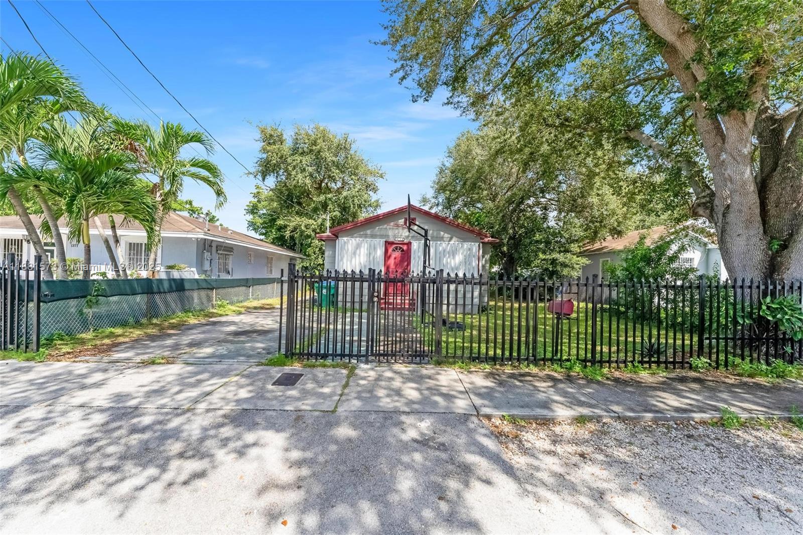 LIBERTY CITY HOMESITES - Residential