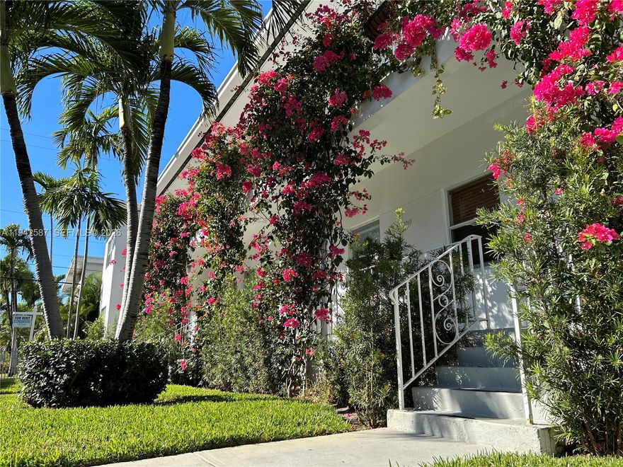 Large one bedroom one bathroom unit in a prime location. The building is located on a quiet street in Miami Beach close to Whole Foods, Flamingo Park, restaurants, and much more. Fast 2-3 day approval! Credit score required 650+. No Pets. One year lease. 1st month rent and 2 security deposits required for move in. There is an exit $150 cleaning and $275 paint fee.