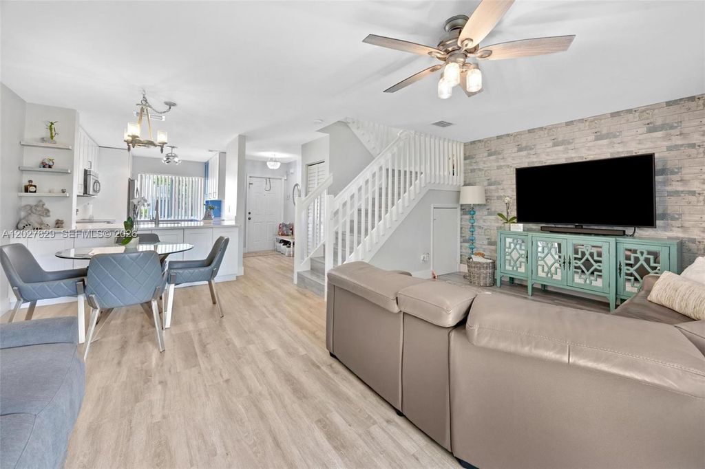 Photo of 749 NW 208th Way, Pembroke Pines, FL 33029 (MLS # A12027829)