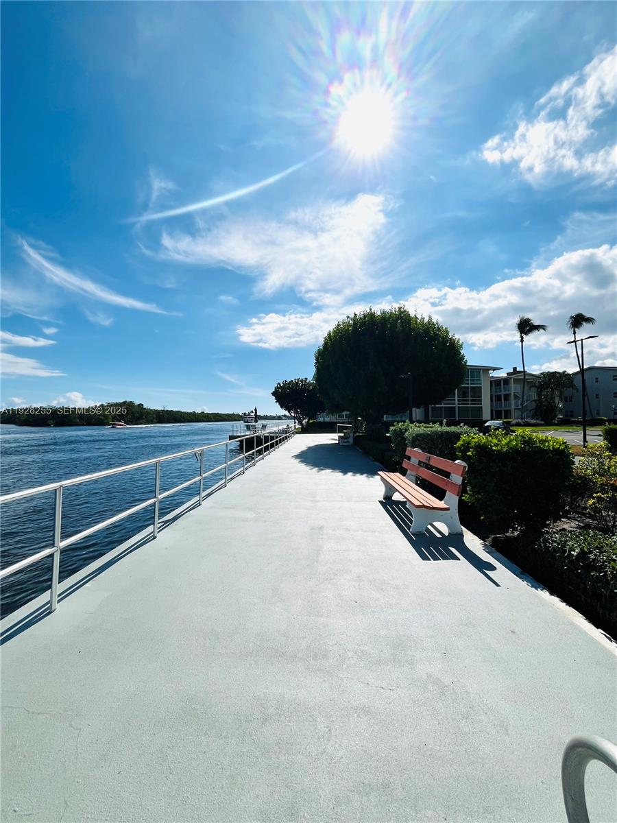 STERLING VILLAGE - Residential