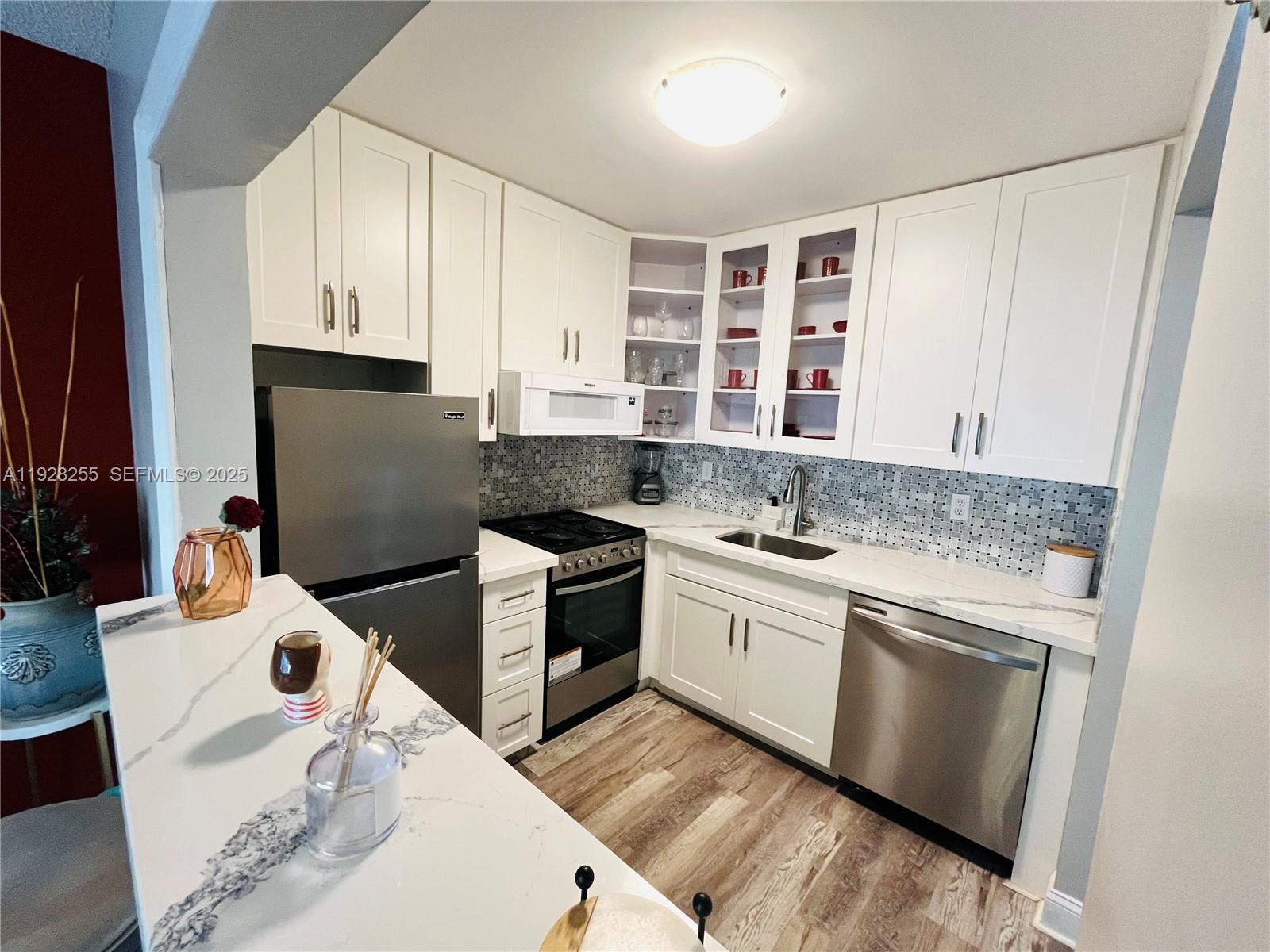 STERLING VILLAGE - Residential