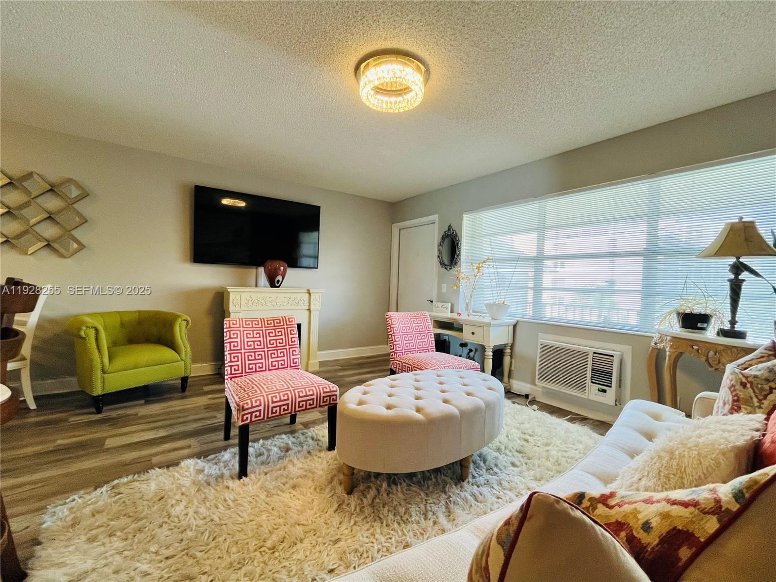 STERLING VILLAGE - Residential