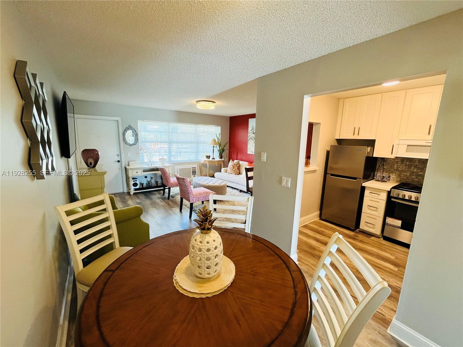 STERLING VILLAGE - Residential