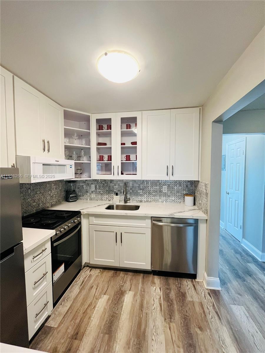 STERLING VILLAGE - Residential