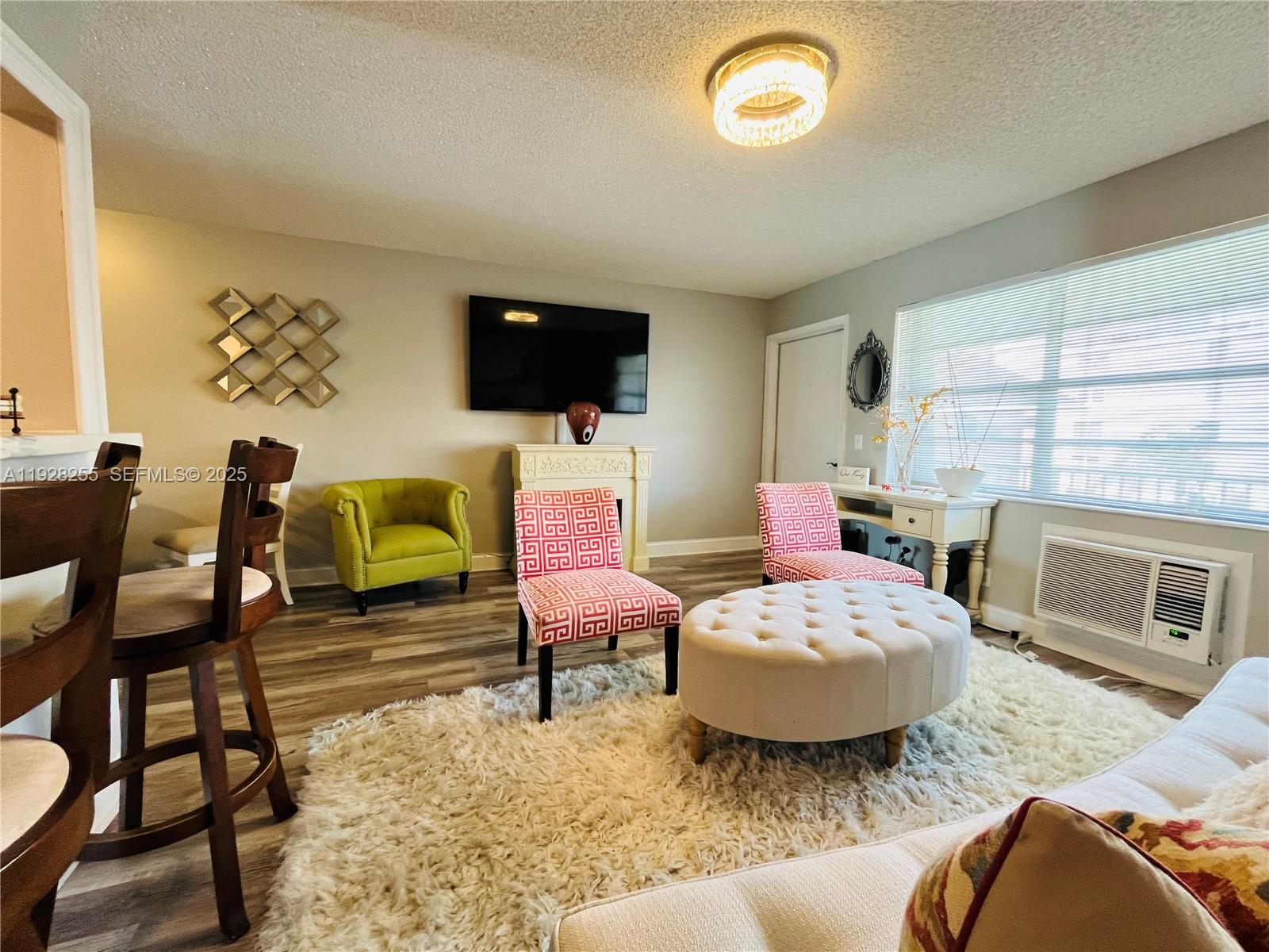 STERLING VILLAGE - Residential