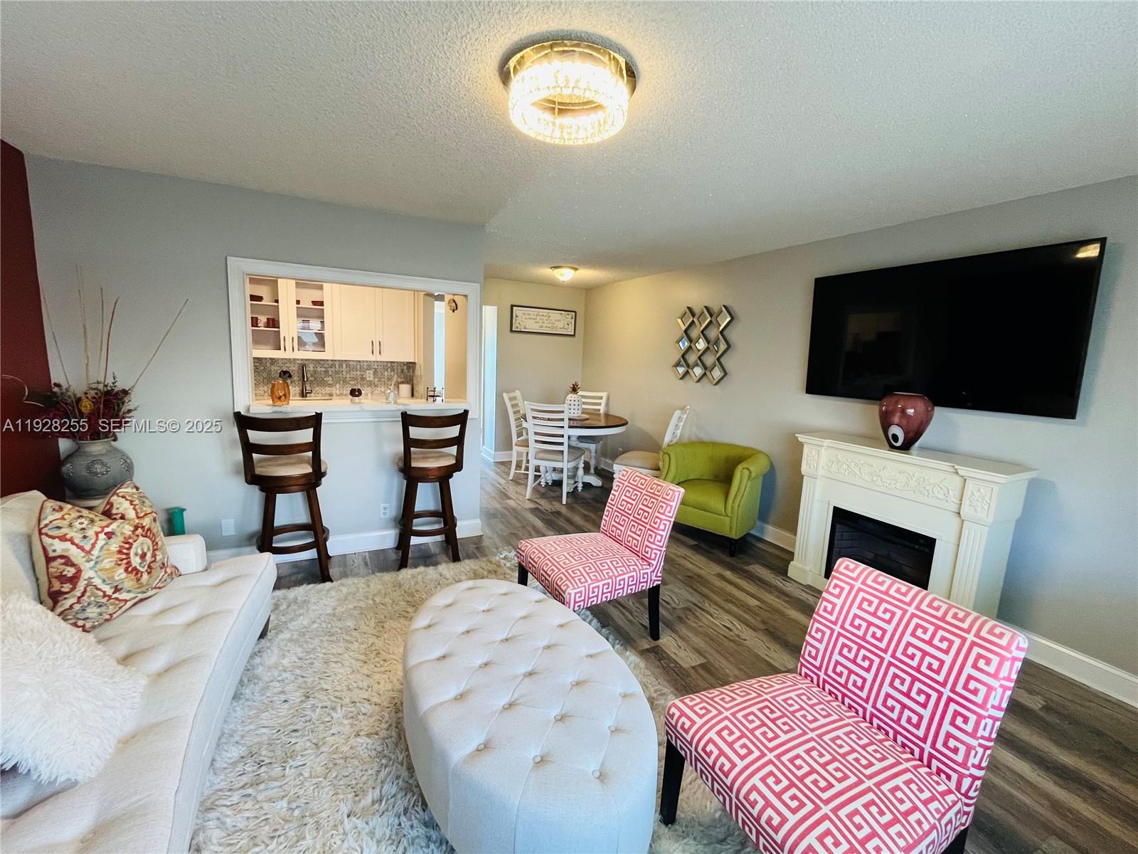 STERLING VILLAGE - Residential