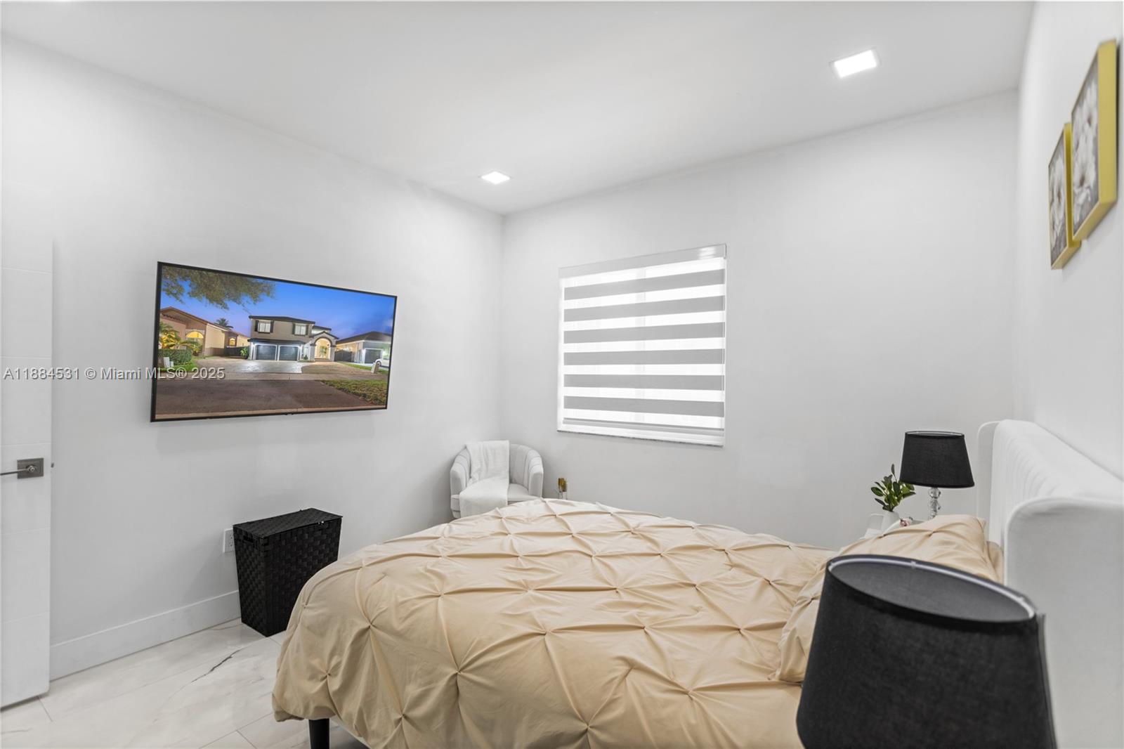 ALAMEDA NORTH - Residential Lease