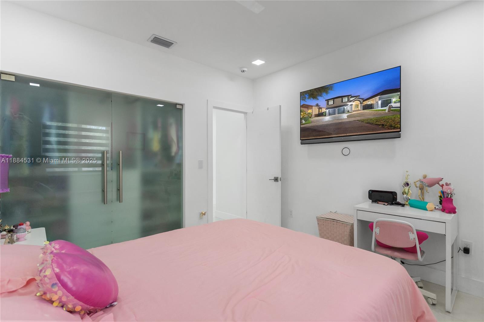 ALAMEDA NORTH - Residential Lease