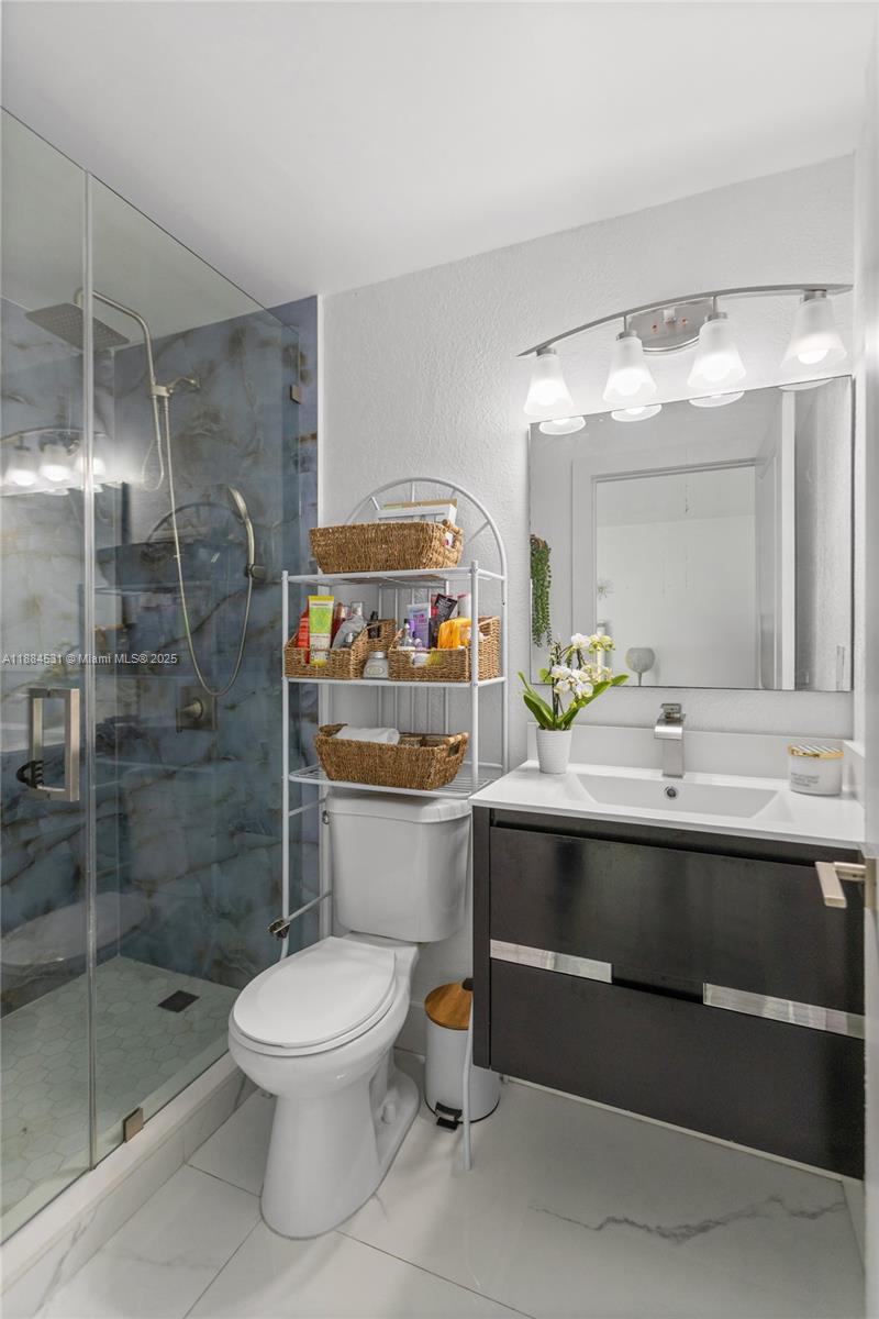 ALAMEDA NORTH - Residential Lease