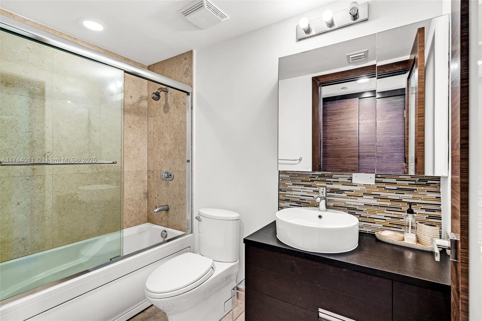 MEI CONDO - Residential