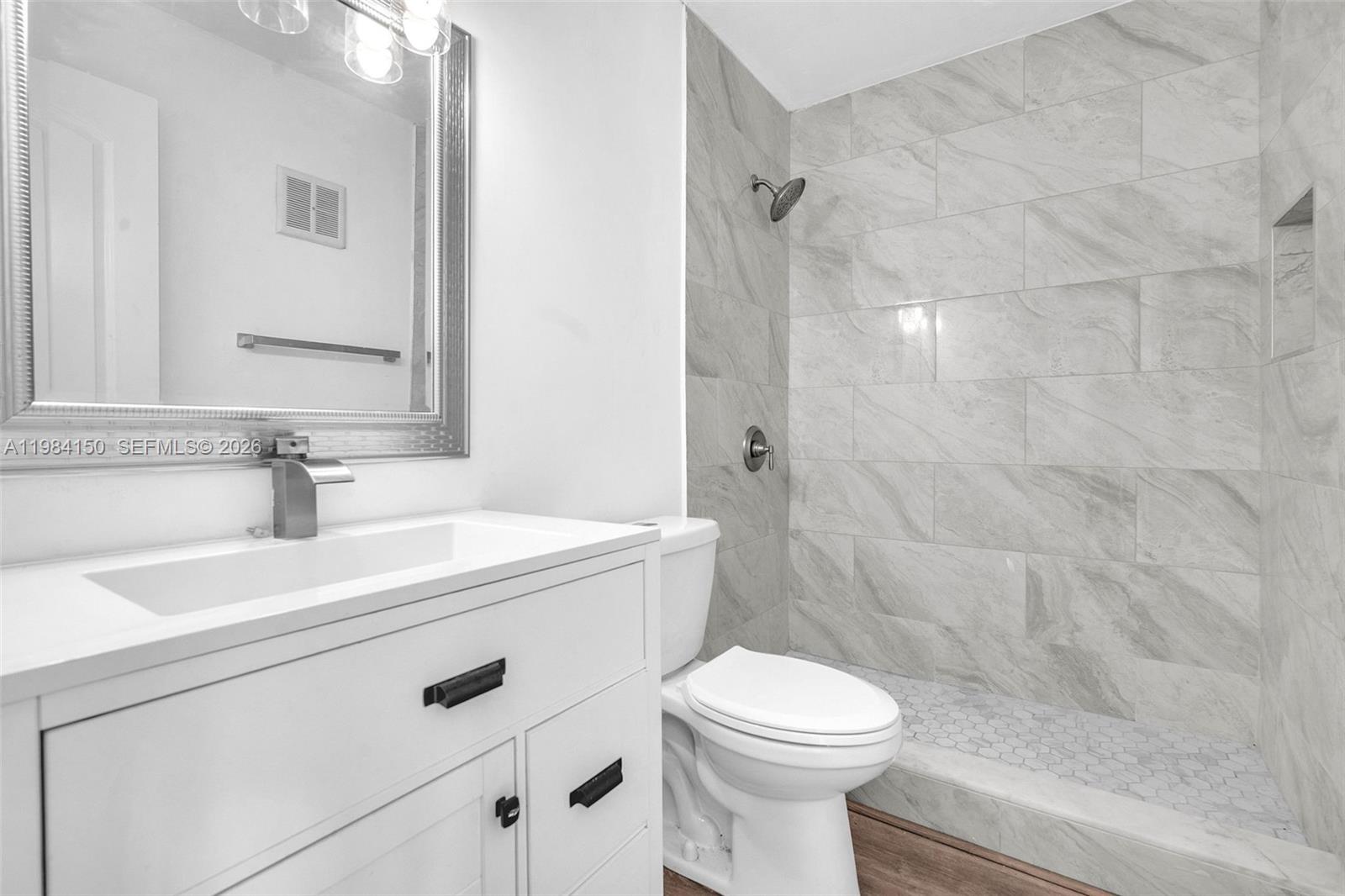 SUGAR SPRING CONDO - Residential Lease