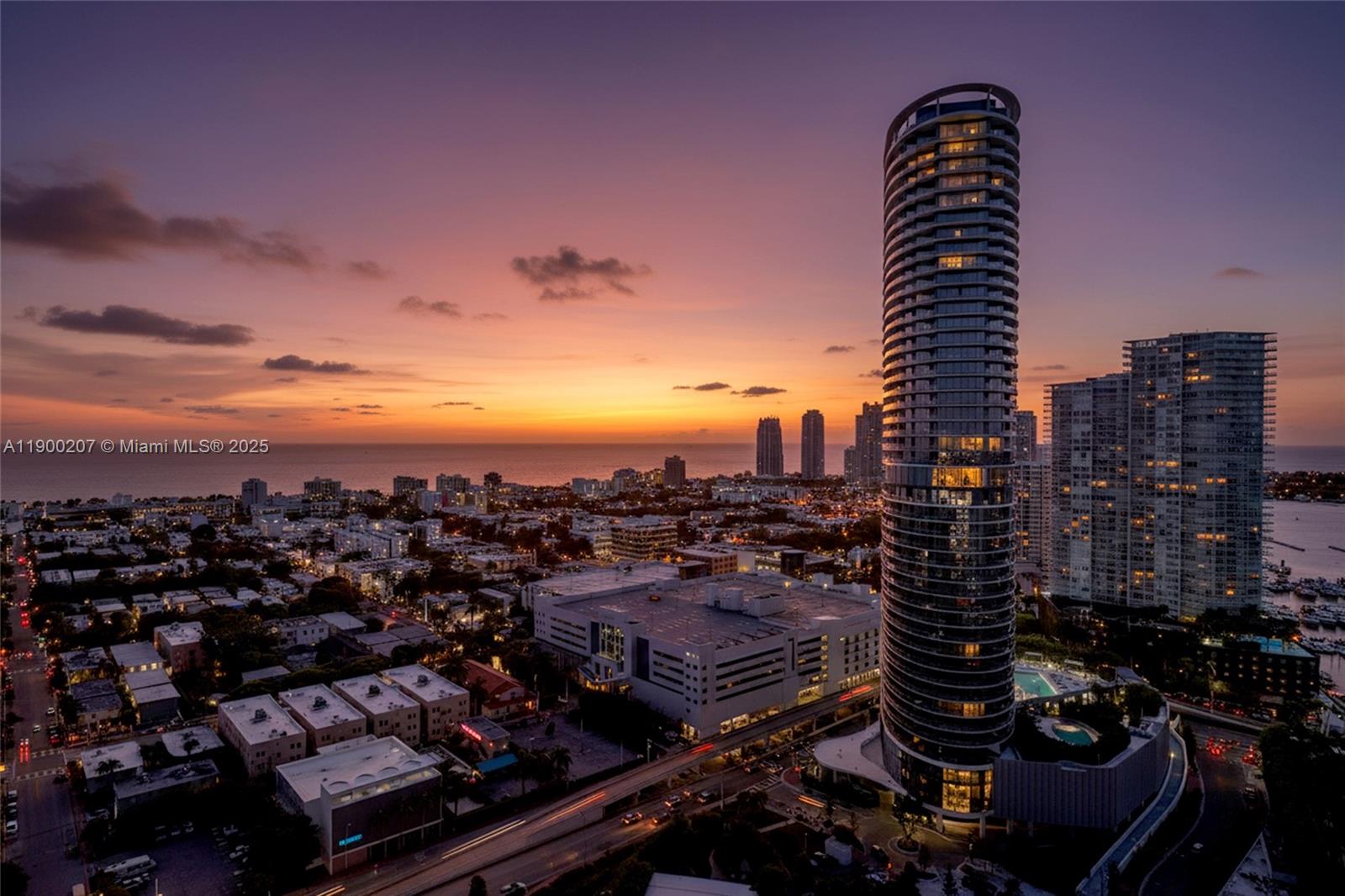 THE FLORIDIAN CONDO - Residential