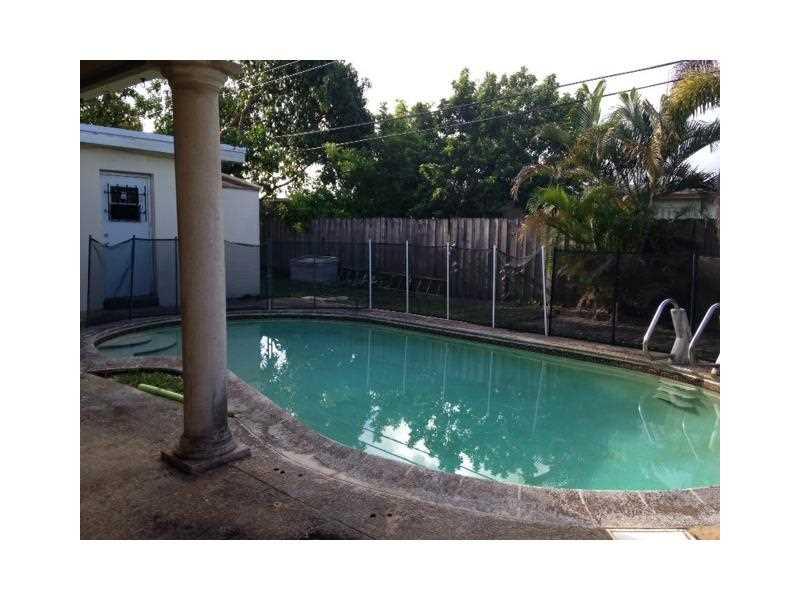 MIRAMAR PARK THIRD ADD 61 - Residential