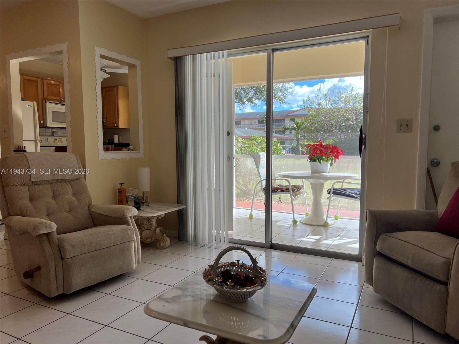 BEVERLY HILLS CONDO NUMBE - Residential