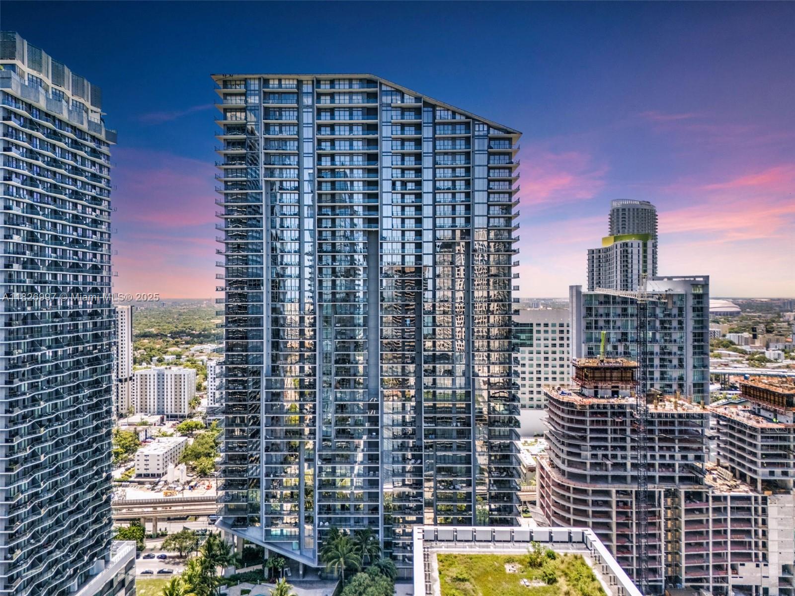 Want the Brickell lifestyle? Welcome to RISE condominium, the ultimate in luxury living right in the heart of Brickell and Brickell City Center. Enjoy amazing resort style amenities or entertain guests at your leisure! Fully furnished 1BR/1.5BA high floor eastern facing unit w/large balcony and views for miles. Custom furnishings by Restoration Hardware, integrated SONOS sound system, Italian cabinetry, sleek quarts counters, Bosch appliances + marble floors throughout. Bedroom suite appointed w/custom closet build-in's, onyx counters in the bathroom w/custom fixtures. RISE offers up to 4 complimentary daily guest valet spots and residents can enjoy ultra-luxury services year-round, including full-time doorman, concierge, pool, gym, spa, kids' playroom + theater room on site.