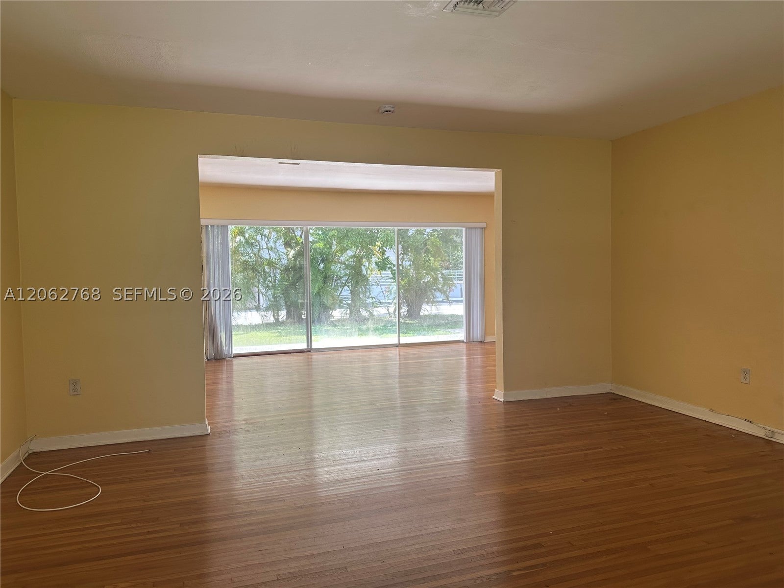 5340 Orduna Dr