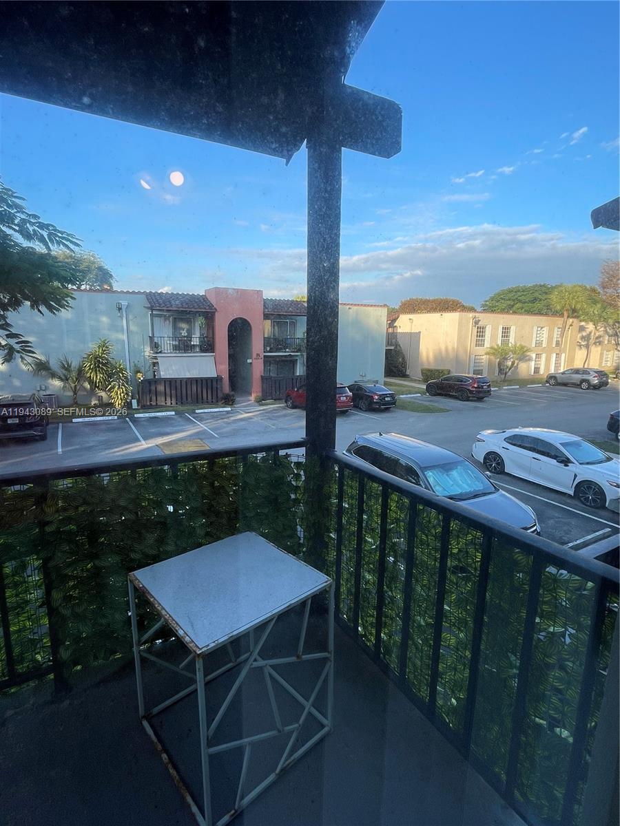 SPANISH TRACE CONDO - Residential Lease