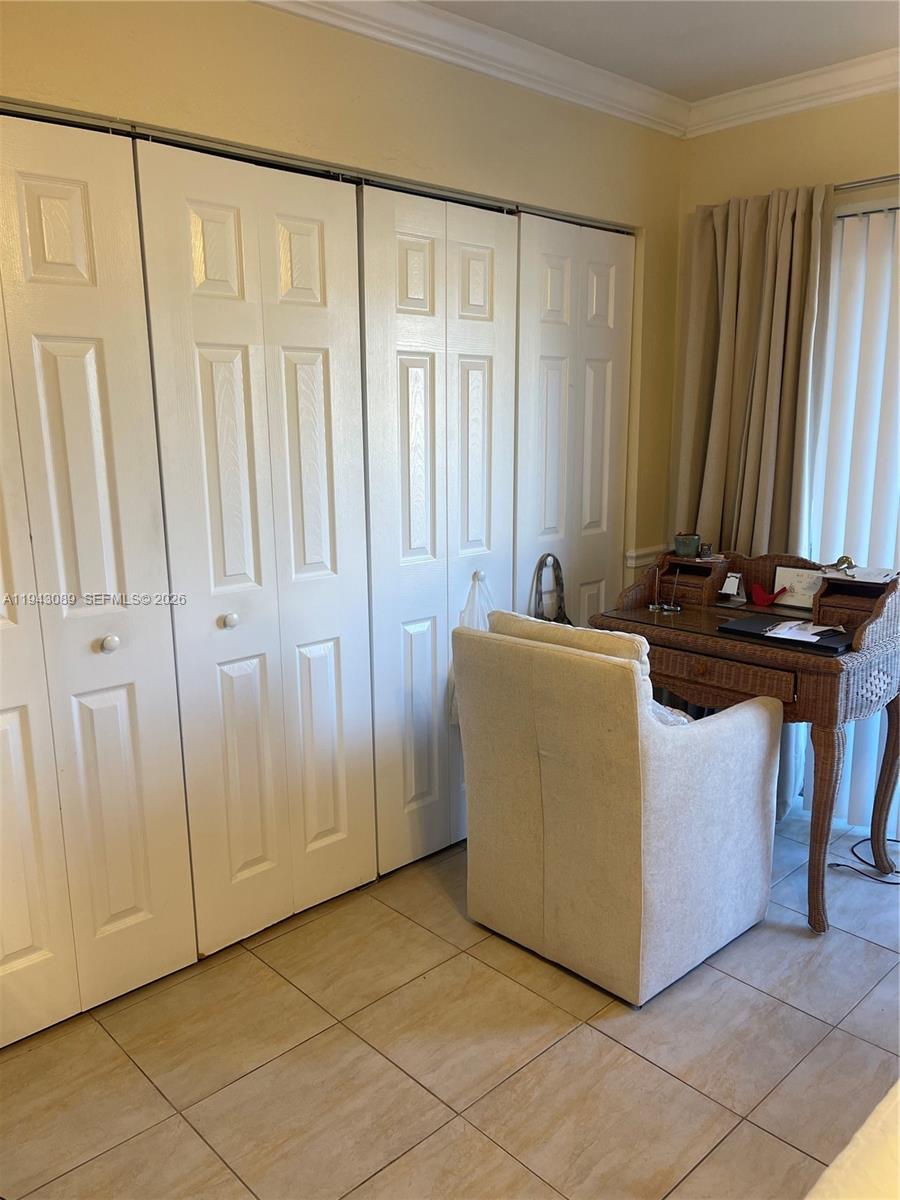 SPANISH TRACE CONDO - Residential Lease